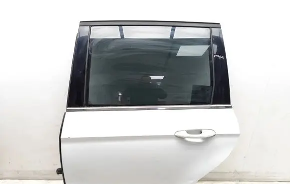 Ford Galaxy Rear door