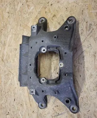 Audi A4 S4 B8 8K Gearbox mounting bracket 8K0399263AD