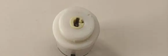 Audi A6 S6 C5 4B Ignition lock contact 4B0905849