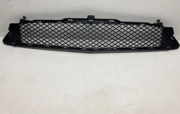 Mercedes-Benz B W246 W242 Front bumper lower grill A2468851122