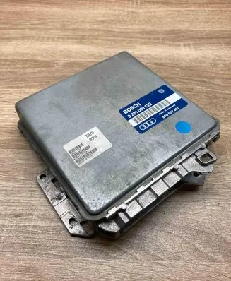 Audi 80 90 S2 B4 Engine control unit/module ECU 8A0907401 0281001132