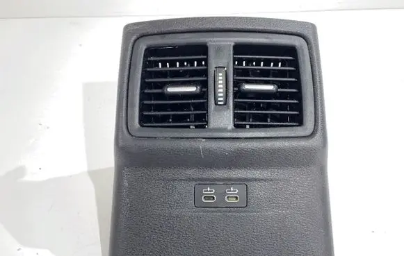 BMW X1 F48 F49 Rear air vent grill 6991425