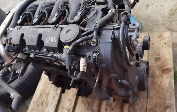 Ford S-MAX Engine D4204T 8V4Q6007AA 6906010