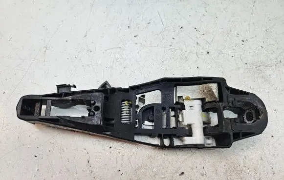 Peugeot 508 RXH Rear door exterior handle/bracket 9686433680