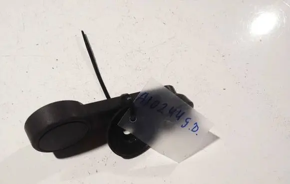 Ford Fiesta Front door window winding handle 