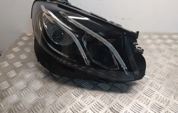 Mercedes-Benz E W213 Headlight/headlamp A2139064004