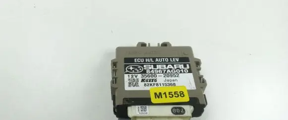 Subaru Legacy Light module LCM 84967AG010 M1558