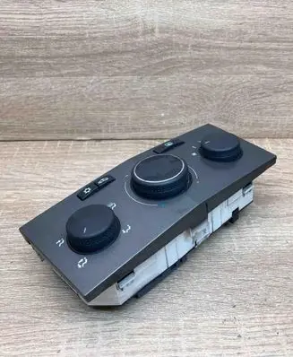 Opel Zafira B Climate control unit 13231057 90151317