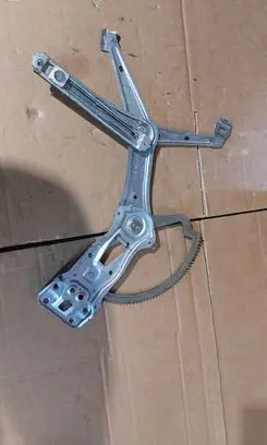 Mercedes-Benz ML W163 Front door electric window regulator 
