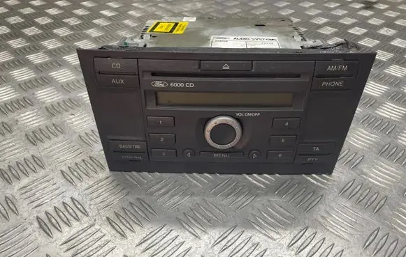 Ford Mondeo Mk III Radio/CD/DVD/GPS head unit 3S7T18C815AC M008799 021645