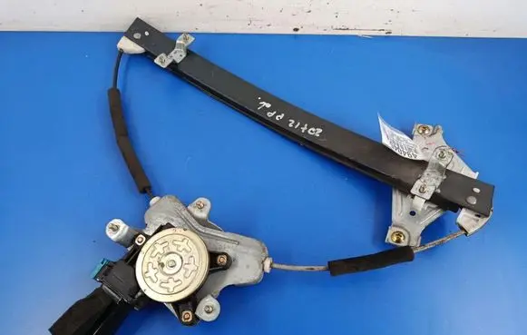 Chevrolet Lacetti Front door window regulator with motor