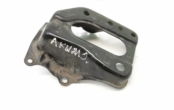 Toyota Avensis T250 Battery tray heat shield 