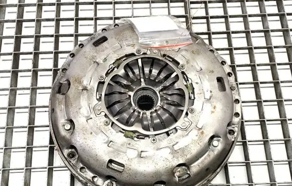 Volvo V50 Clutch set kit 124040710