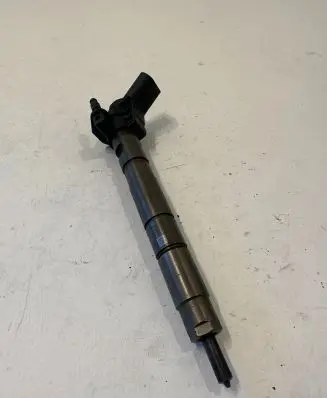 Volkswagen Phaeton Fuel injector 059130277bd 0445115079