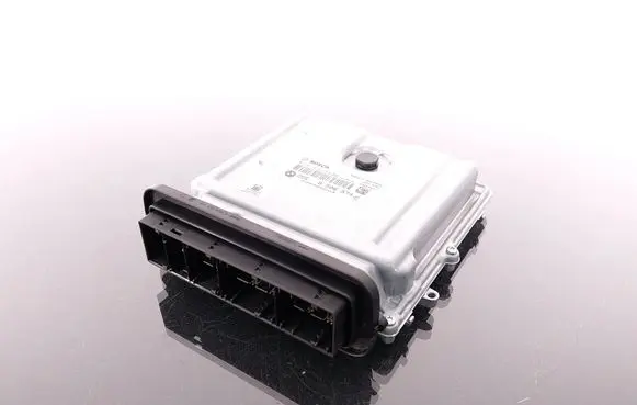 BMW X5 E70 Engine control unit/module 0281016183 850657401 8506574