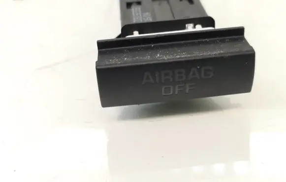 Skoda Octavia Mk2 (1Z) Passenger airbag on/off switch 1Z0919235B