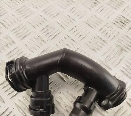 Mercedes-Benz E W212 Engine coolant pipe/hose A6512000451