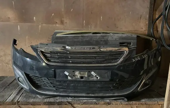 Peugeot 308 Front bumper