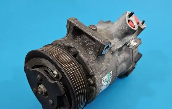 Volkswagen PASSAT B7 Air conditioning (A/C) compressor (pump) IMPRK1588102