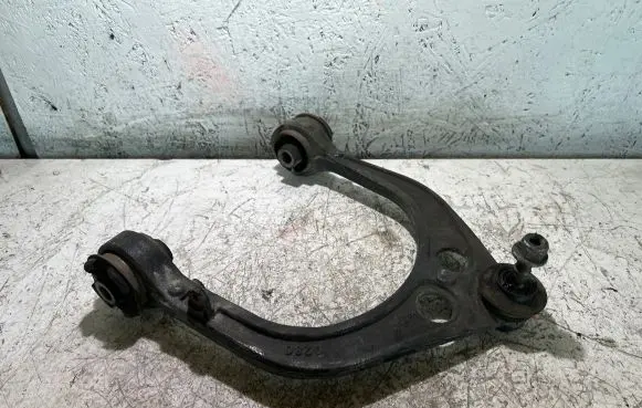 Dodge Challenger Front upper control arm/wishbone 