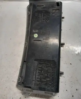 Land Rover Range Rover L322 Fender grill 36HH88