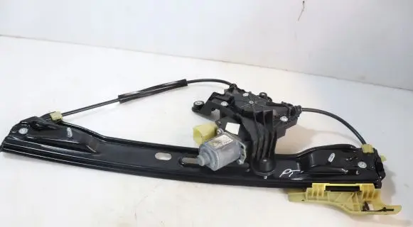 Ford Mondeo MK V Rear window lifting mechanism without motor
