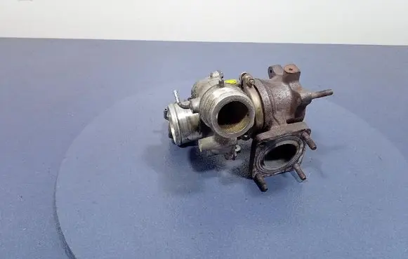 Alfa Romeo Giulietta Turbo system vacuum part 55220546