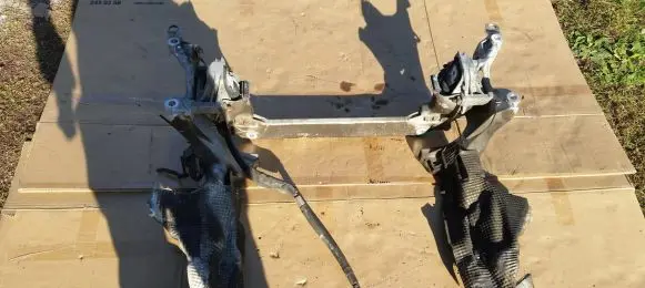 Audi A4 S4 B8 8K Front axle beam 