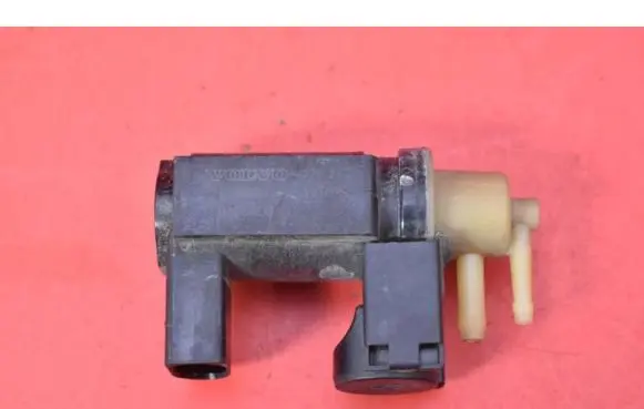 Volvo V60 Vacuum valve 31339808
