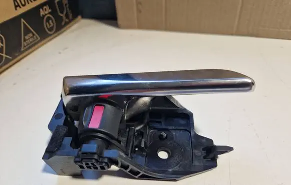 Front door interior handle