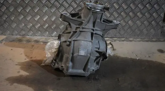 Mercedes-Benz Vito Viano W638 Rear differential