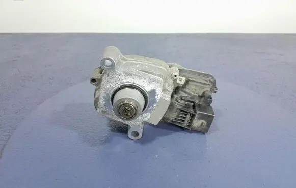BMW X3 F25 Gearbox transfer box case 8643153