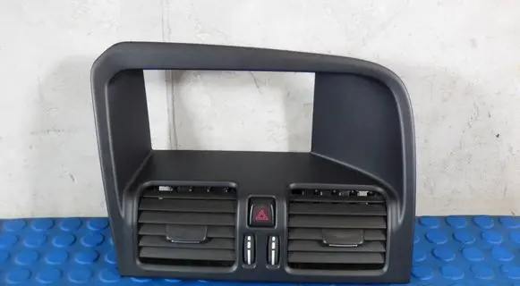 Volvo XC60 Dash center air vent grill CART1284824 1284824 AEA3C