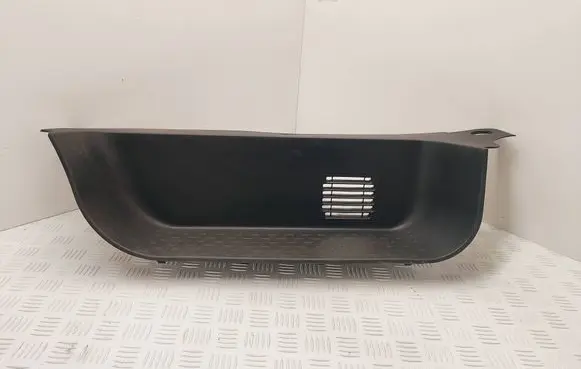Opel Vivaro Front sill trim cover 768510190R 93868844 SP7612