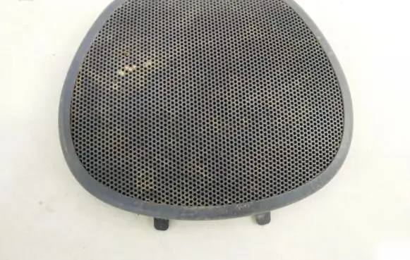 Side speaker trim/cover