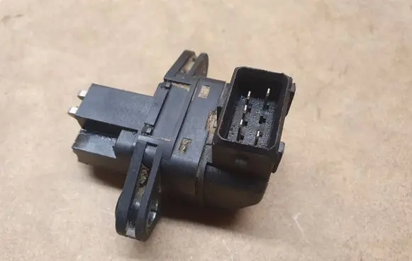 Volkswagen Jetta II Reversing light switch sensor 191919823D SYNCRO