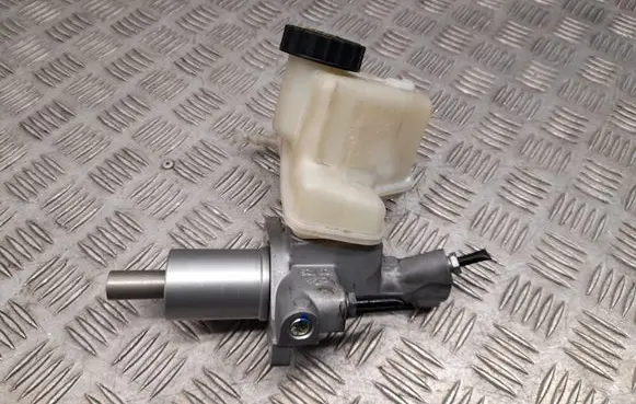 Mercedes-Benz E A207 Master brake cylinder A2044300002