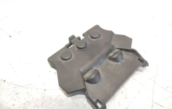 Mercedes-Benz C W205 Fuse box cover A2055450700