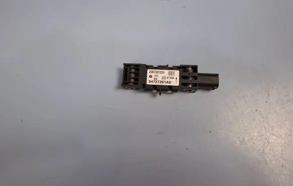 Chrysler Voyager Airbag deployment crash/impact sensor 04727261AD 2057301224
