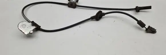 Subaru Legacy ABS brake wheel speed sensor 27540AG10 *127540AG10