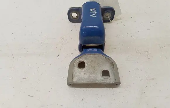 Nissan Primastar Front door upper hinge 66380