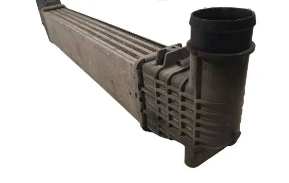 Volkswagen Sharan Intercooler radiator 7M0145805