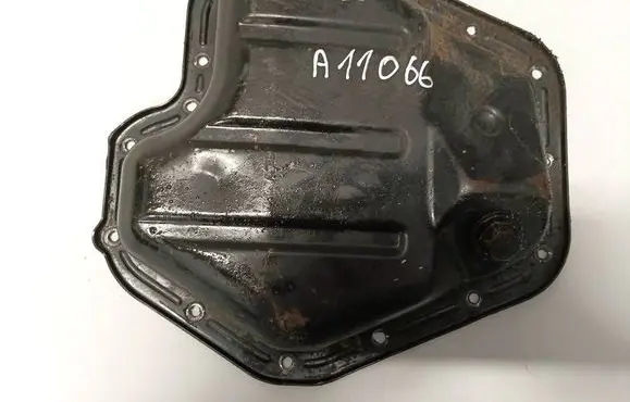 Subaru B9 Tribeca Oil sump 