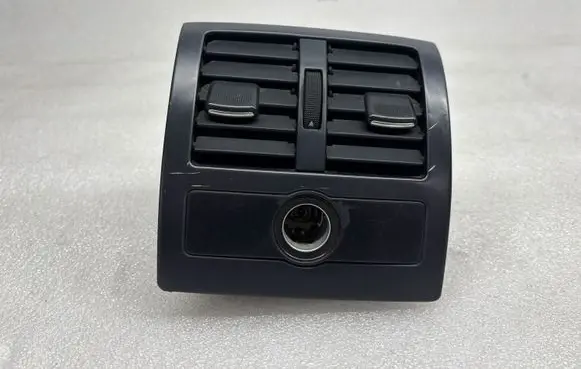 Audi A6 Allroad C6 Rear air vent grill 4B0819203