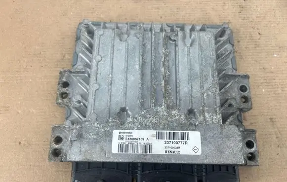 Ford Mondeo MK IV Engine control unit/module 237100777R S180067109A 237100033R