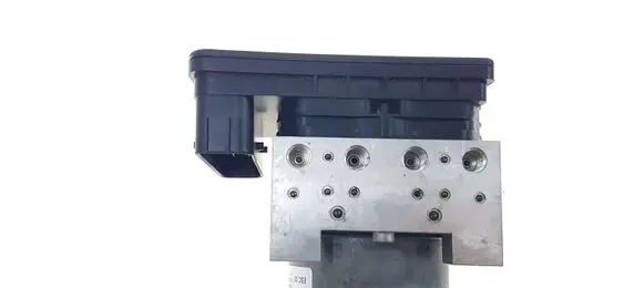 Ford Fusion II ABS Pump HG9C2C219LH HG9C2B373BH