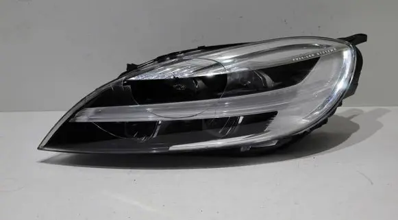 Volvo V40 Headlight/headlamp 32228483 107200305939 300000020228628