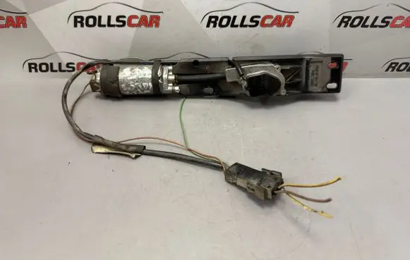 BMW 7 E38 Central locking motor 0390201300