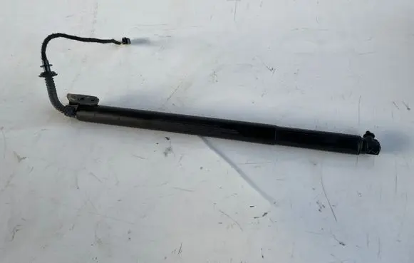 KIA Sportage Tailgate/trunk strut/damper 81779D9100