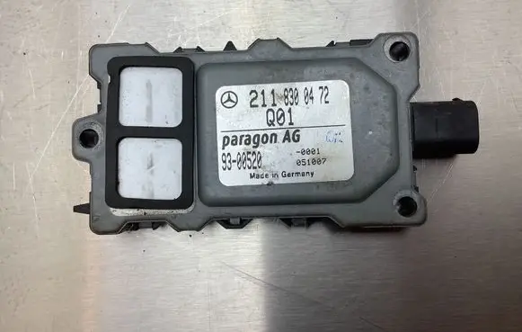 Mercedes-Benz E W211 Air quality sensor 2118300472 9300520